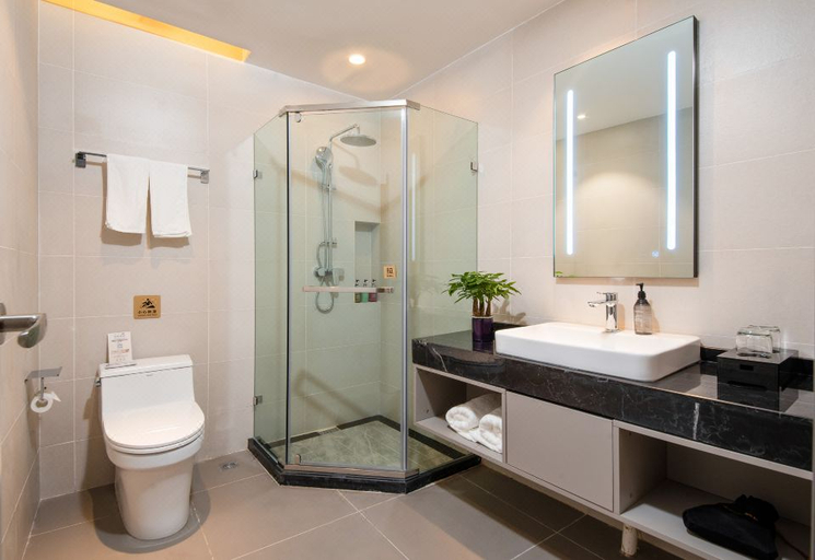 Bathroom 3, HanTing Hotel (Lincang Yun County Bus Station), Lincang