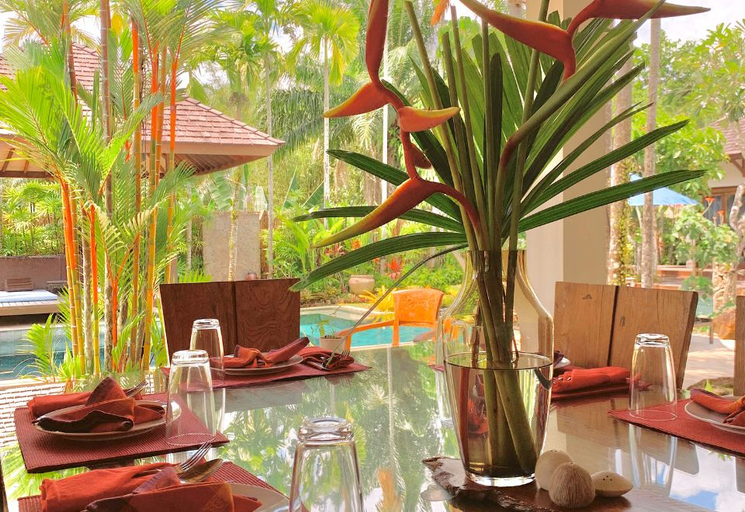 Food & Drinks 4, Baan Pinya Chic Three Bedroom Pool Villa, Mueang Krabi