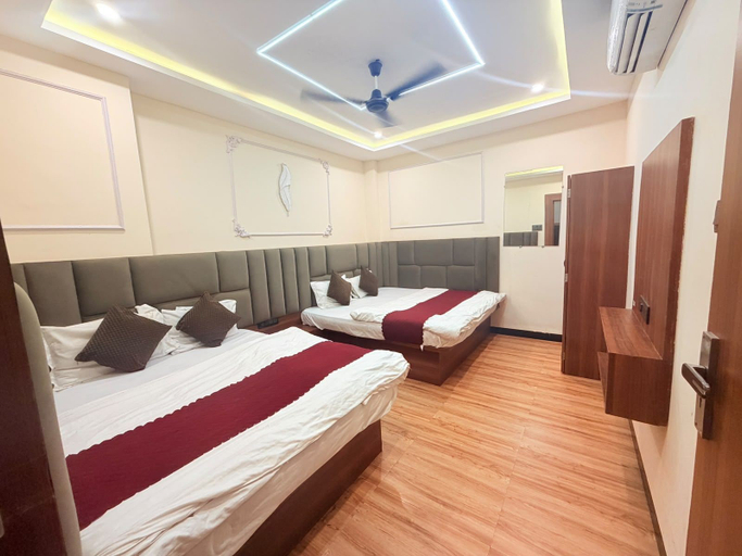 Room 3, Hotel Mahakal Sagar, Ujjain