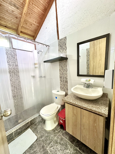Bathroom 5, Eco Hotel Las Palmas, Armenia