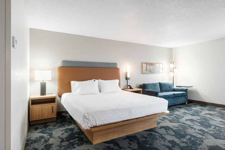 Bedroom 4, Hampton Inn North Myrtle Beach-Harbourgate, Horry