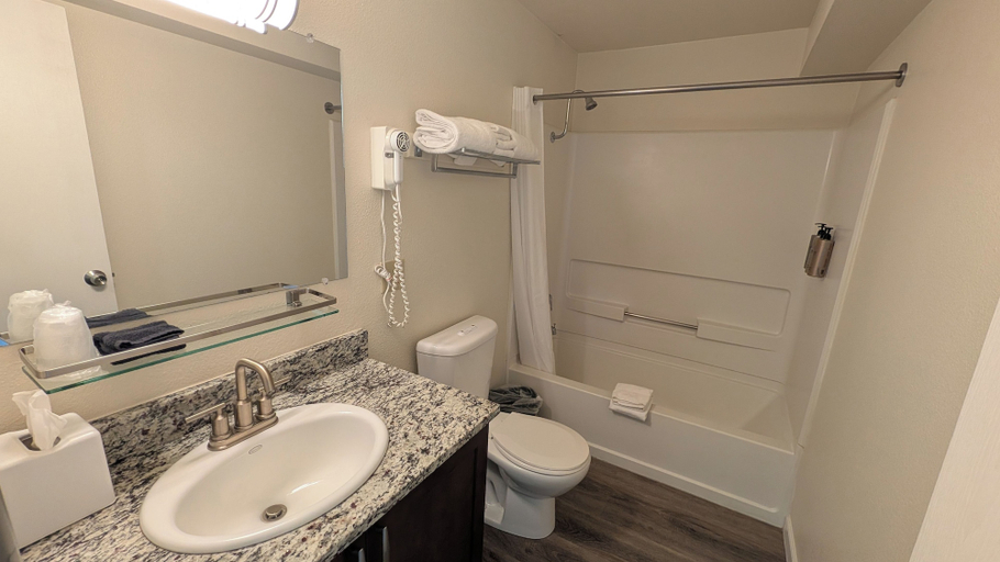 Bathroom 4, Driftwood Shores Resort And Conference Center, Lane