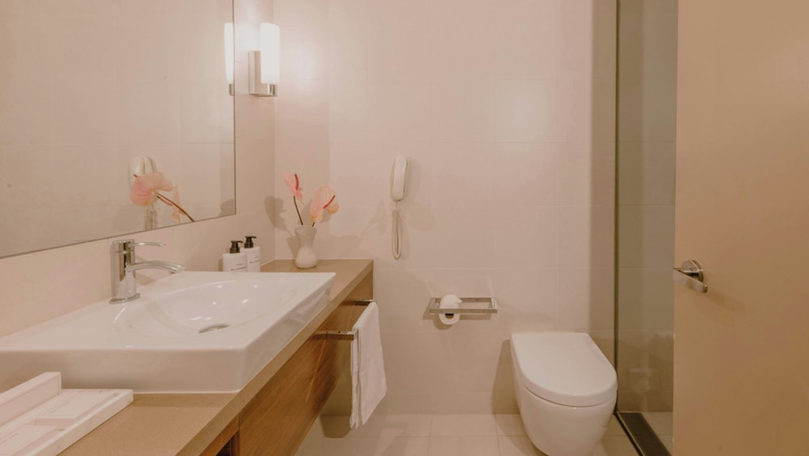 Bathroom 5, InterContinental Brisbane by IHG, Brisbane