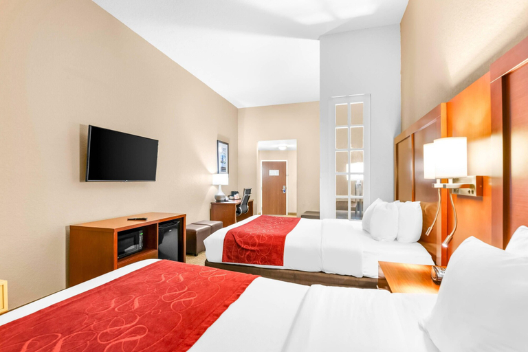 Bedroom 4, Comfort Suites Orlando International Airport, Orange