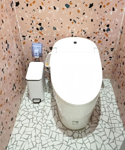 Bathroom 4, WeFlow Hostel - Shanghai Xintiandi, Shanghai