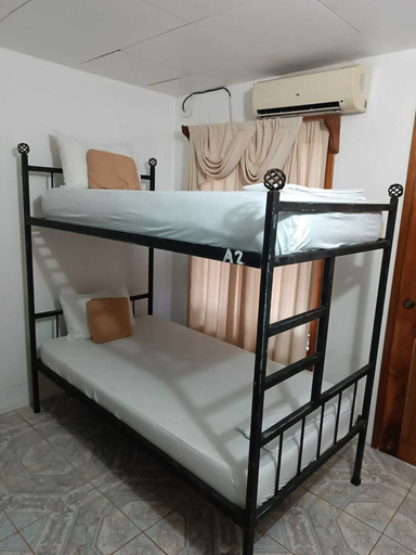 Bedroom 3, Arenal Poshpacker Boutique Urban Tropical Hotel, San Carlos
