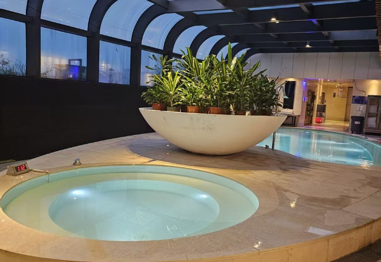 Sport & Beauty 2, merlinhod Hotel, longjiang ,Shunde, Foshan, Foshan