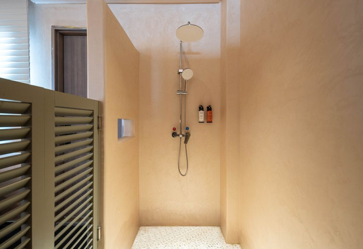 Bathroom 3, Guibinshe Hot Spring Hotel (Zhangzhou Nanjingjingcheng Yingbin West Road Branch), Zhangzhou