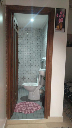 Bathroom 5, Riad Nouhal, Marrakech