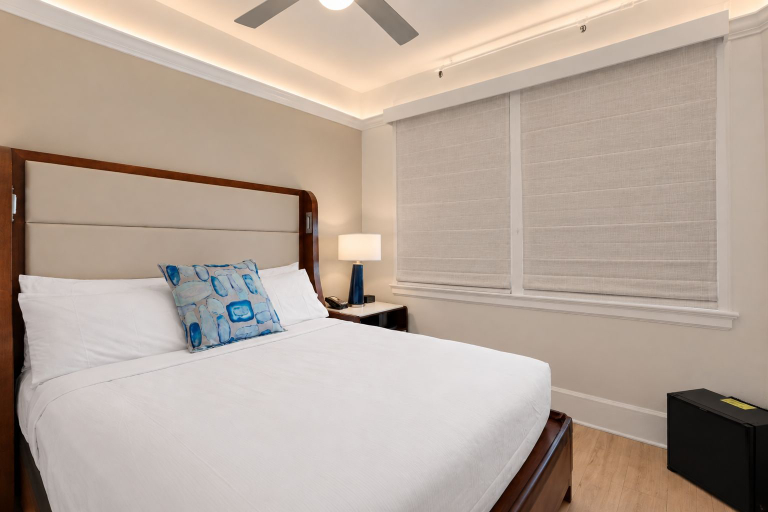 Bedroom 3, Hotel Union Square, San Francisco
