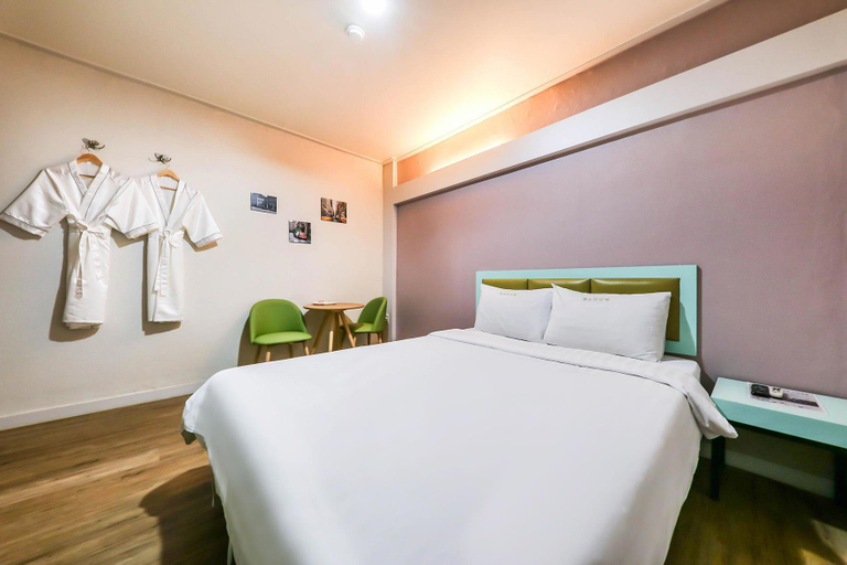 Bedroom 4, Eumseong Cello, Eumseong