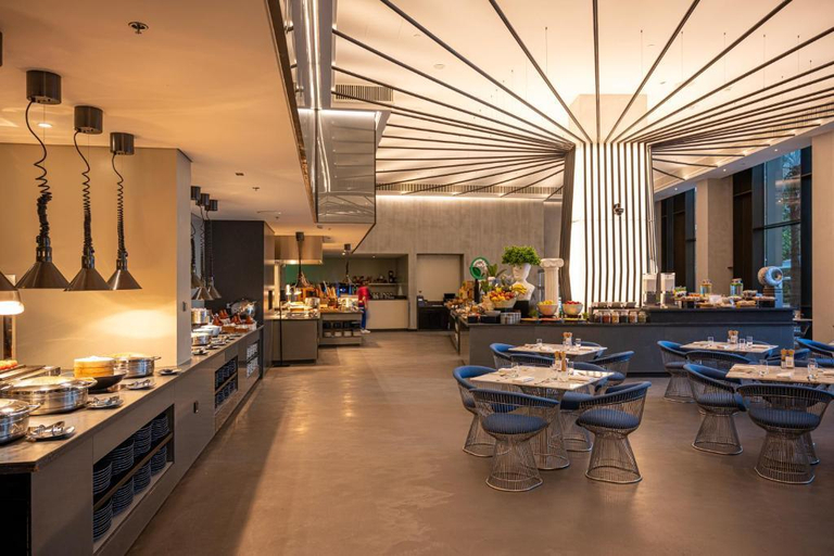 Food & Drinks, Bluewaters Beach Hotel, Dubai