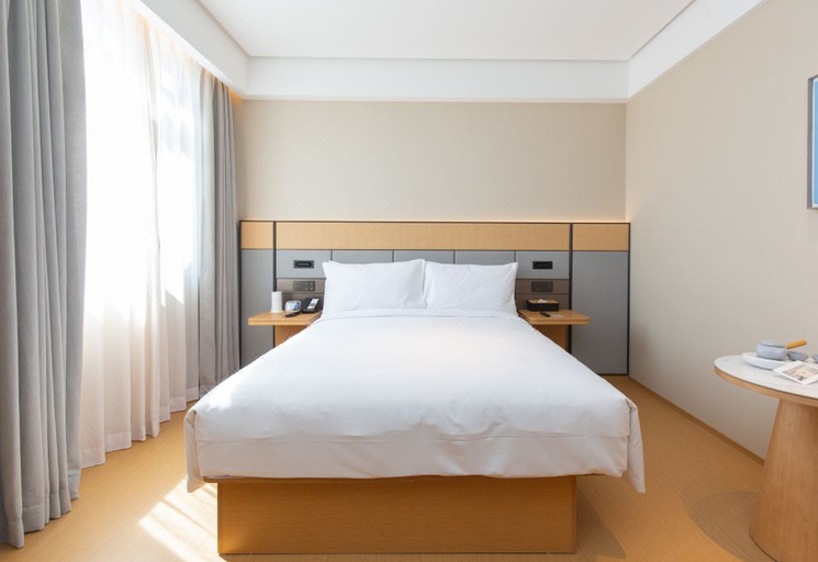 Bedroom 2, JI Hotel Tianjin Xiqing Development Zone Saida International Industrial City, Tianjin