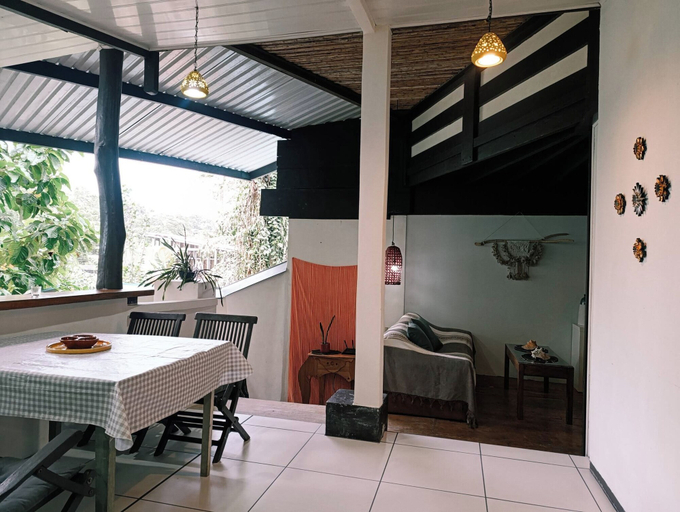 Outdoor dining 3, Caribbean Alchemy 3-5p Playa Cocles, Talamanca