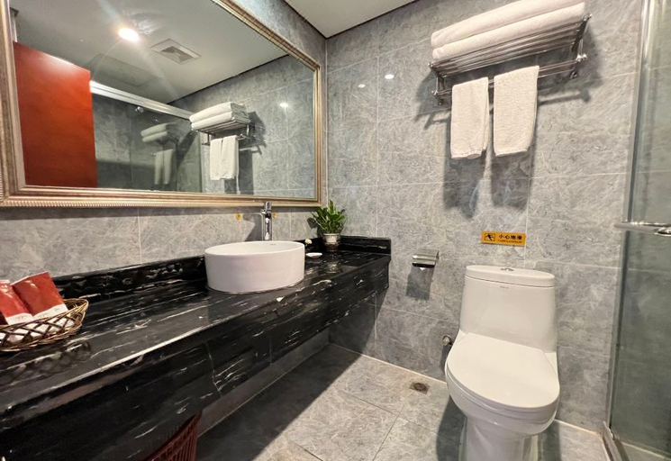 Bathroom 3, Tongfa Hotel, Changsha