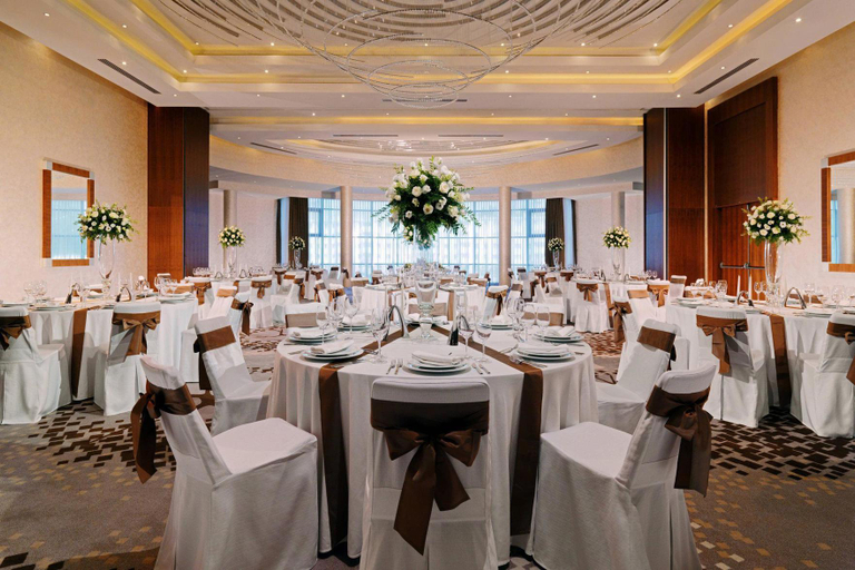 Food & Drinks, The Renaissance Minsk Congress Hotel and Spa Centre Hotel (f.Renaissance Minsk), Minsk