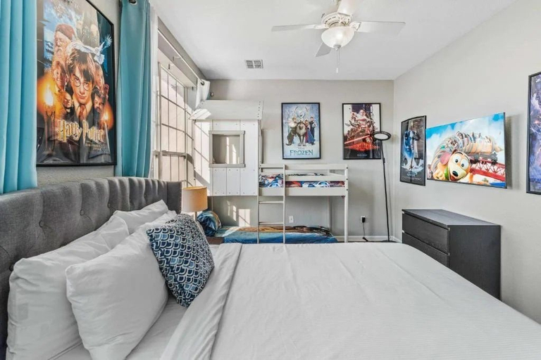 Room 3, Elegant 3-bedroom Townhome at Vista Cay, Orange