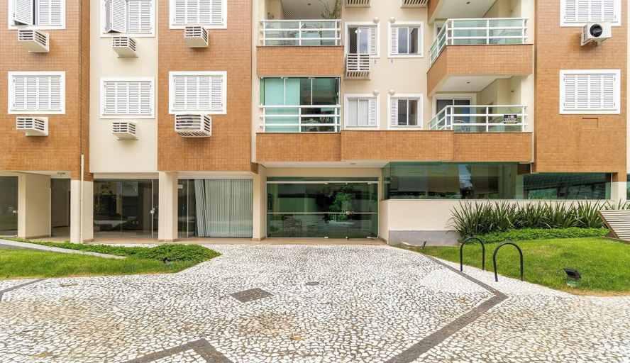 Others 4, Apt With Balcony, few Minutes From the sea Ccb103, Florianopolis