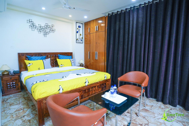 Bedroom 2, Lime Tree Hotel near 32nd Avenue , Gurgaon