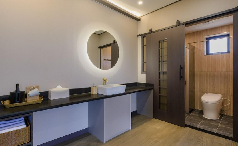 Bathroom 3, Jeju Hotel Harusida, Seogwipo