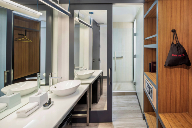 Bathroom 4, Aloft by Marriott Phoenix-Airport, Maricopa