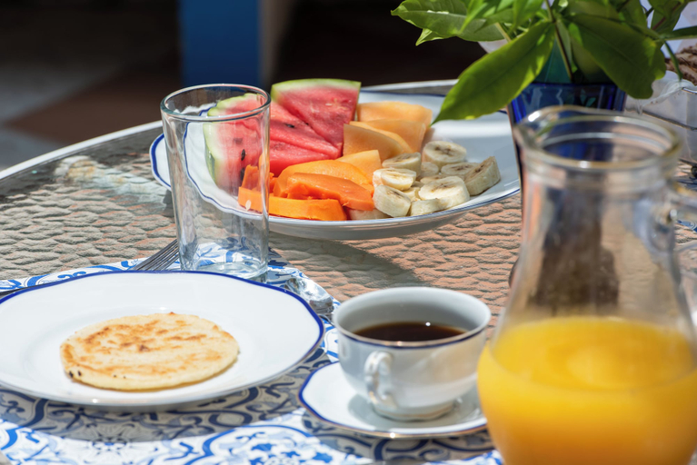 Breakfast meal, Hotel Casa Caribe Colonial, Barranquilla
