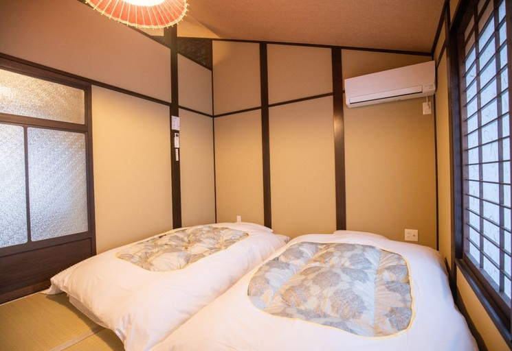 Bedroom 2, Kyomachi Rakunan, Kyoto