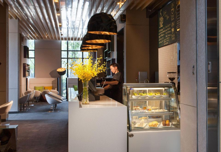 Food & Drinks 5, Modena Wuhan Zhuankou Fraser Suites, Wuhan