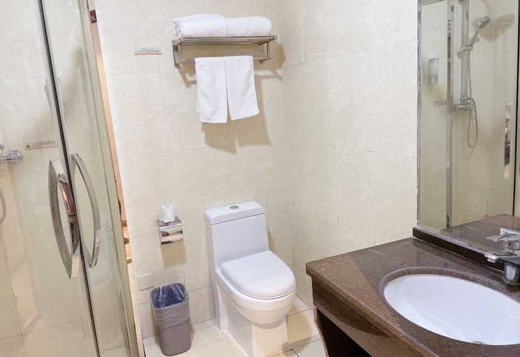 Bathroom 4, Super 8 (Beijing Yizhuang Kechuang Jiujie), Beijing
