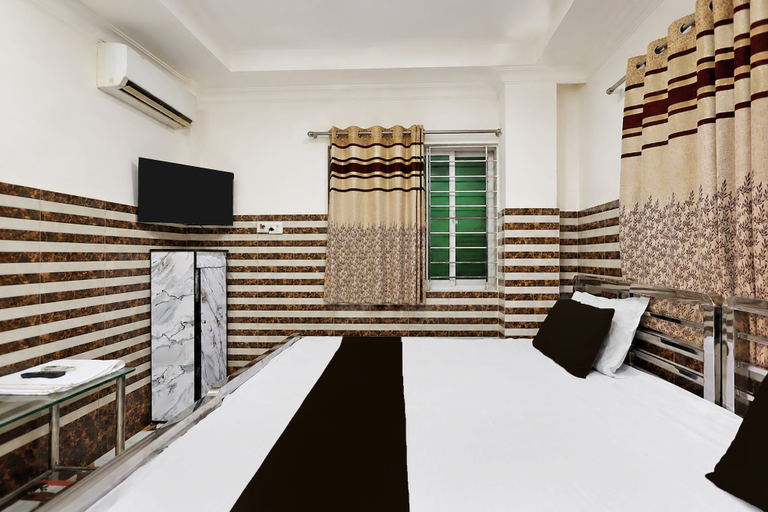 Room 2, Hotel O by OYO Hiland Park Formerly, South 24 Parganas