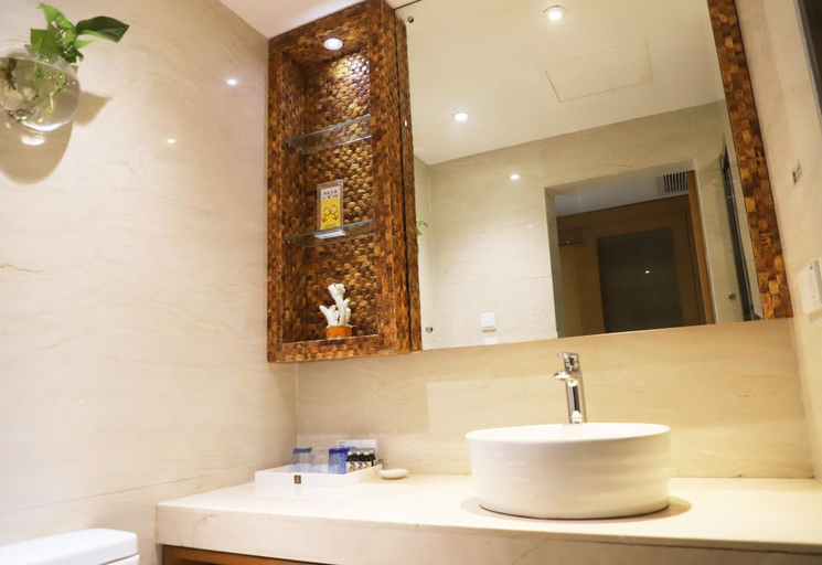 Bathroom 4, Excemon Beihai Beach Hotel, Beihai