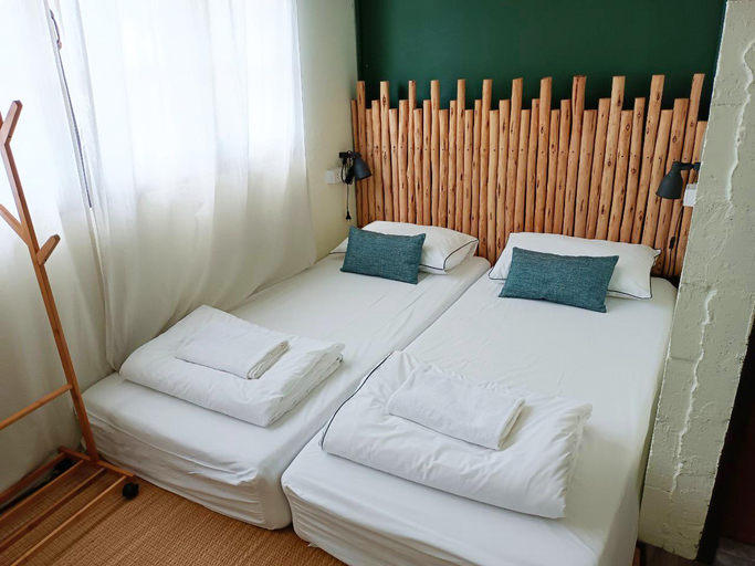 Bedroom 2, Lhong Lay House, Sattahip