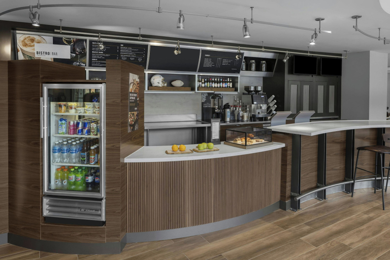 Food & Drinks 5, Courtyard by Marriott Lyndhurst Meadowlands, Bergen
