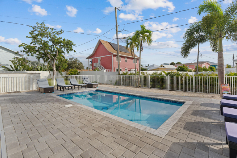 Pool 4, The Turtle Nest, Lee