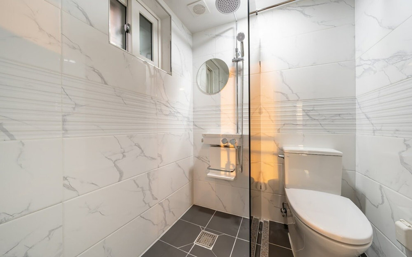 Bathroom 5, Songtan Hotel Corner In, Pyeongtaek