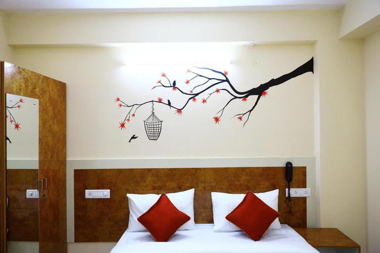 Bedroom 2, Sasthi Suites, Bangalore