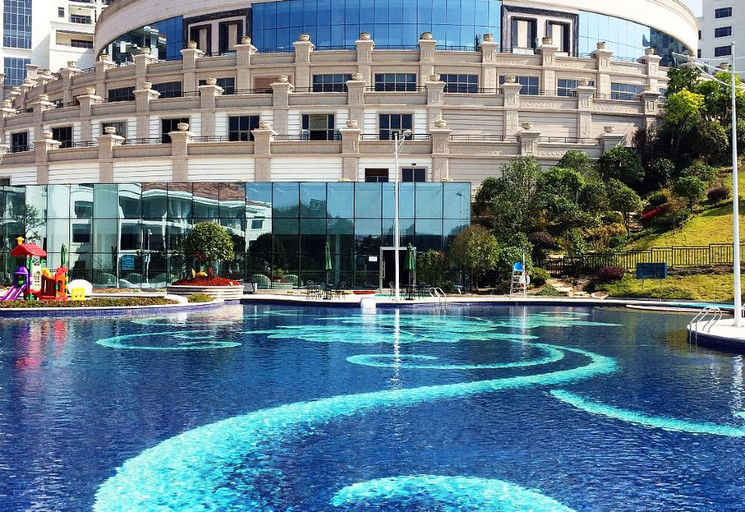 Exterior & Views 1, Country Garden Phoenix Hotel, Zhangjiajie