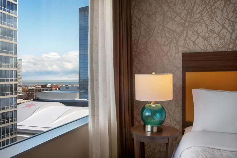 Bedroom, Home2 Suites by Hilton Chicago McCormick Place, Cook