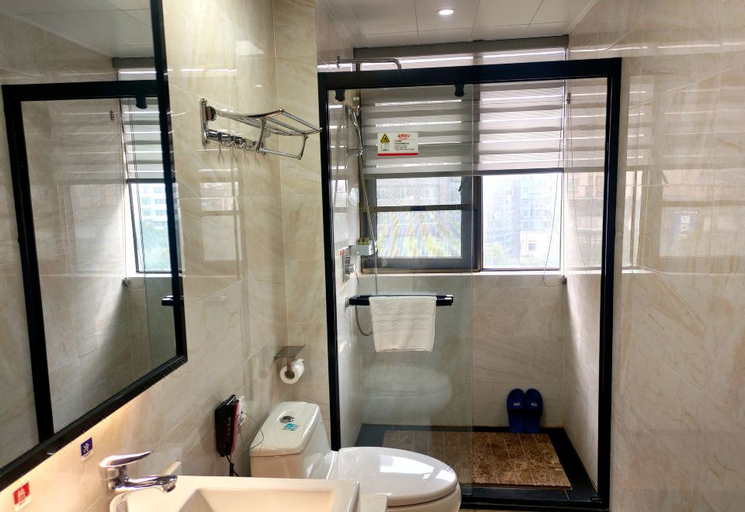 Bathroom 3, Wanyuan International Hotel, Anqing