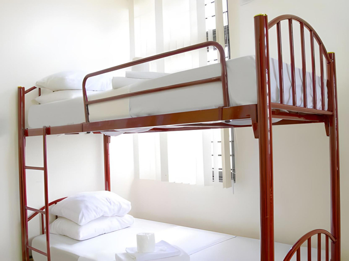 Bedroom 4, UN Residences, Manila City