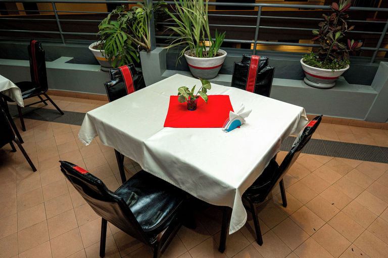 Food & Drinks 5, OMX Hotel Kimi, Gasabo
