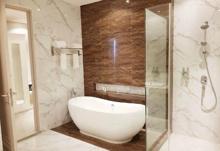 Bathroom 4, Bromo Park Hotel, Probolinggo
