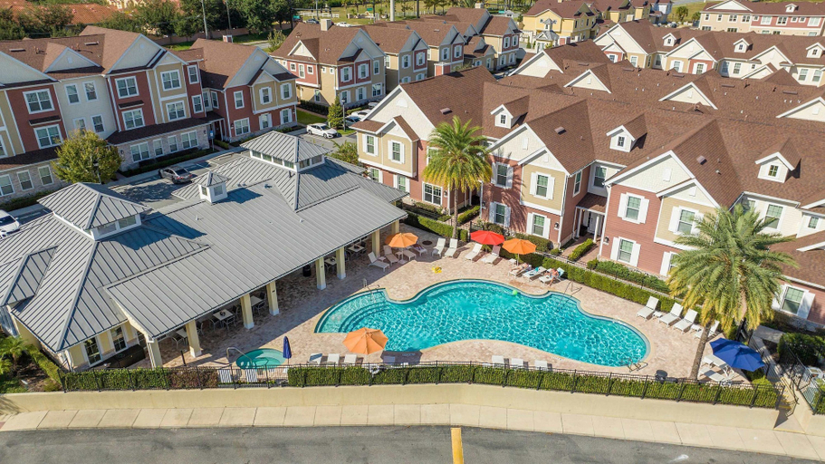 Exterior 2, Orlando 4BR Townhome Summerville Resort, Osceola