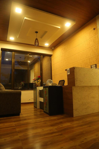 Others 5, Hotel New Rudrakash, Satara