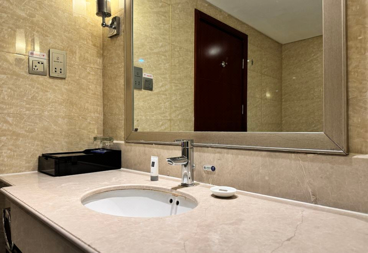 Bathroom 4, Arcadia International Hotel, Cangzhou