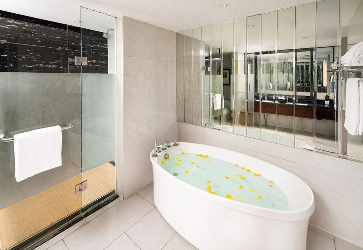 Bathroom 5, Longjiang Country Garden Phoenix Hotel, Foshan