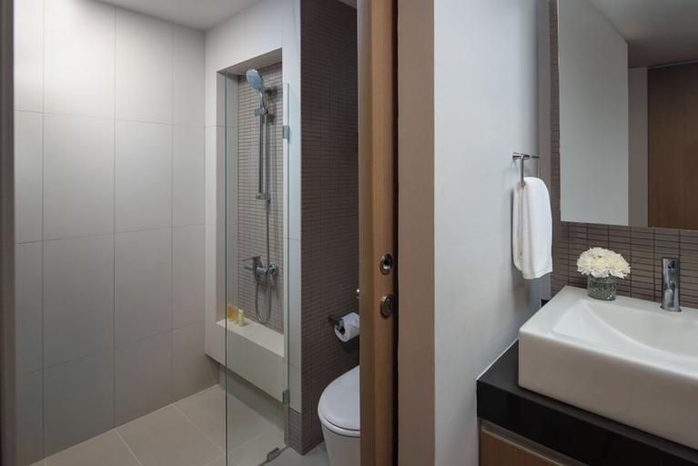 Bathroom 5, Citadines Sukhumvit 8 Bangkok, Khlong Toey