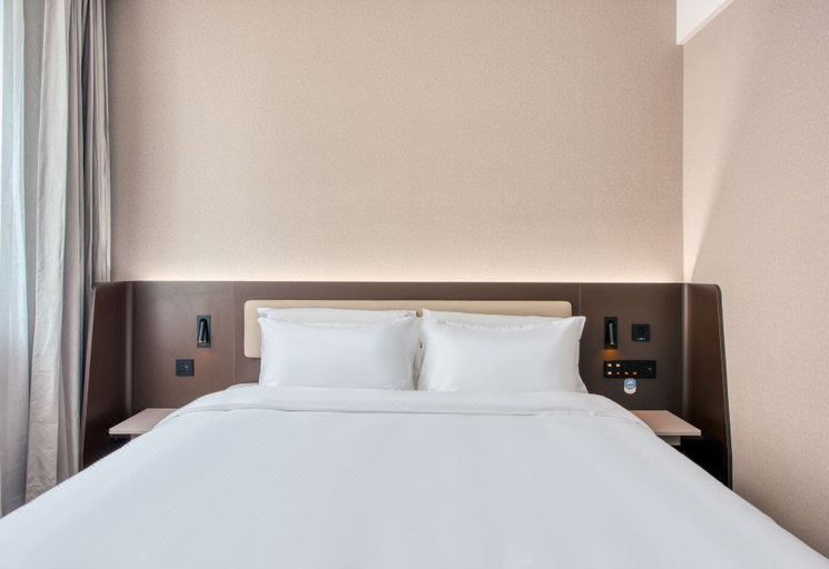 Bedroom 2, Hanting Hotel Haimen Renmin West Road, Nantong
