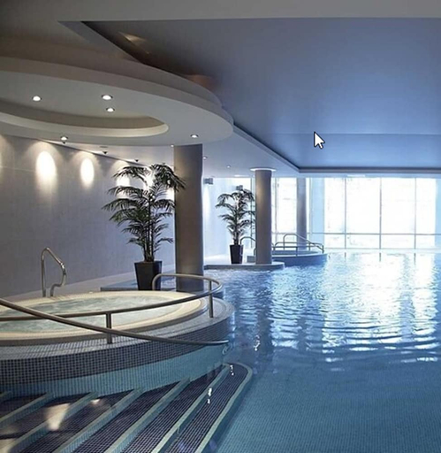 Sport & Beauty 2, The River Lee Hotel