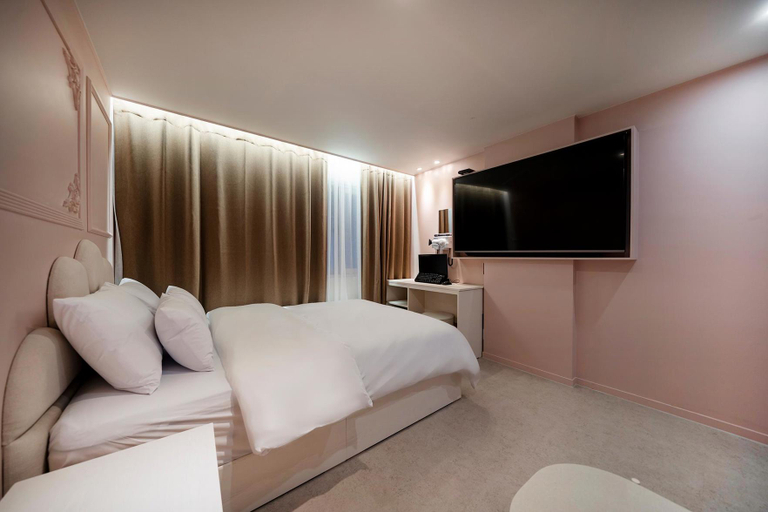 Bedroom 3, Glam Hotel, Nam